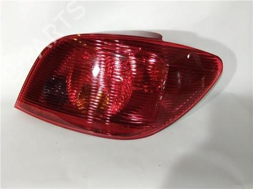 Used Right taillight PEUGEOT 307 (3A/C) 1.6 16V (109 hp) 13049679