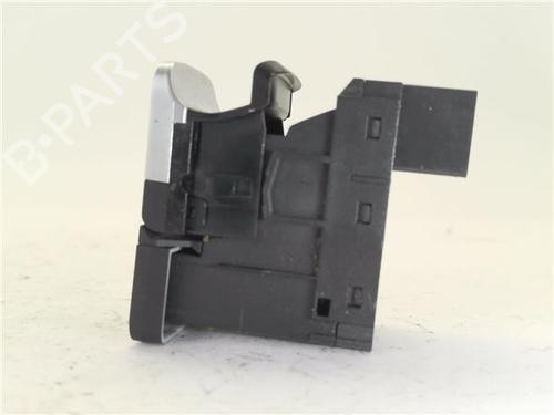 Electric handbrake SEAT ATECA (KH7, KHP) 1.5 TSI | BP37261188E5 - Image 3
