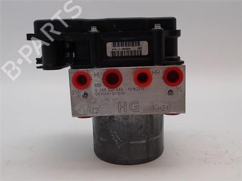 Used ABS pump OPEL MERIVA A MPV (X03) 1.7 CDTI (E75) (100 hp) 10508950
