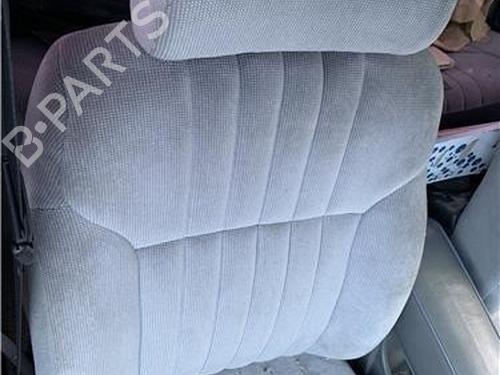 Used Right front seat CHRYSLER SARATOGA 3.0 (142 hp) 32418904