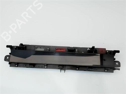 Used Instrument cluster RENAULT SCÉNIC II (JM0/1_) [2003-2010]  13358991