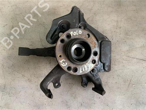 Used Left rear steering knuckle VW POLO III (6N1) 50 1.0 (50 hp) 14362142