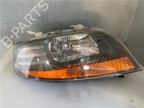 Phare droit DAEWOO KALOS (KLAS) 1.4 (83 hp) 32271945