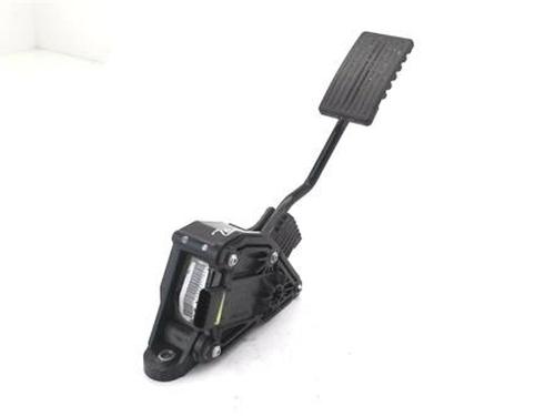 Used Pedal Pedal 37264324 37264324