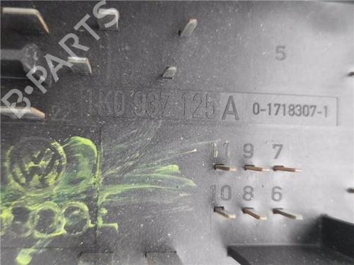 Fuse box SEAT ALTEA (5P1) | BP13043286E1