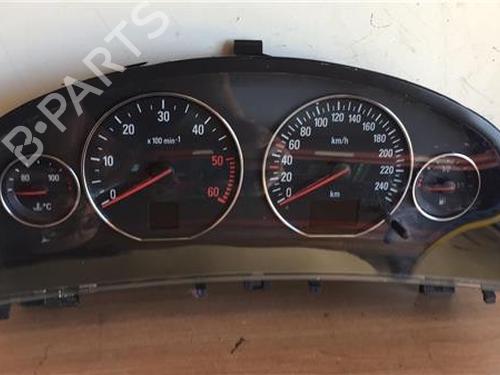 Used Instrument cluster OPEL SIGNUM Hatchback (Z03) [2003-2008]  12149857