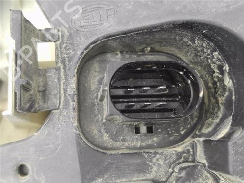 Left taillight AUDI A4 B6 (8E2) 1.9 TDI | BP32271944C34 