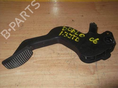 bremsepedal FIAT DOBLO MPV (119_, 223_) 1.3 JTD (75 hp) 9636245