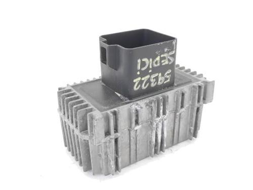 Used Fuse box FIAT SEDICI (189_) 1.9 D Multijet (120 hp) 25718966