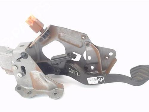 Clutch pedal NISSAN QASHQAI II (J11, J11_)  | BP25009978I13 