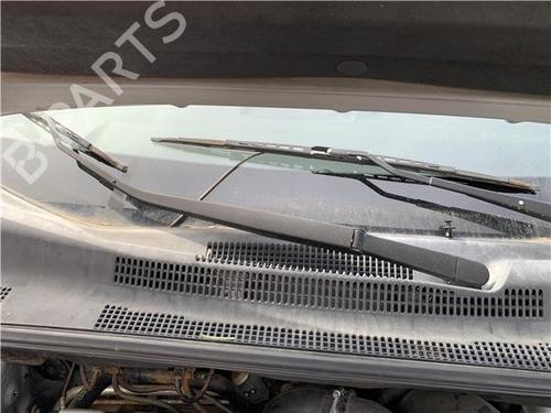 Vindspejlsviskerarm Vindspejlsviskerarm KIA SPORTAGE II (JE_, KM_) 2.0 CRDi 4WD (140 hp) 33730115 33730115