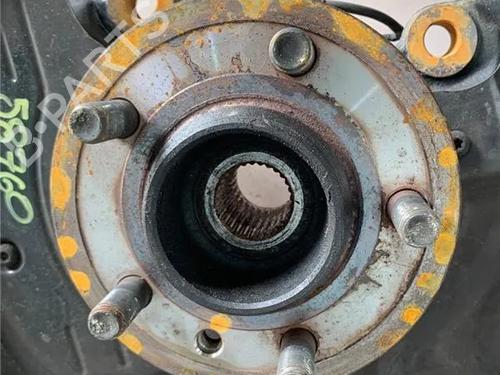 Right front steering knuckle LAND ROVER RANGE ROVER SPORT I (L320) 2.7 D 4x4 | BP15880346M26 