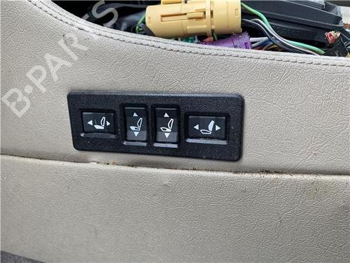 Used Switch JAGUAR XJ (XJ40, XJ81) [1986-1995]  32419072