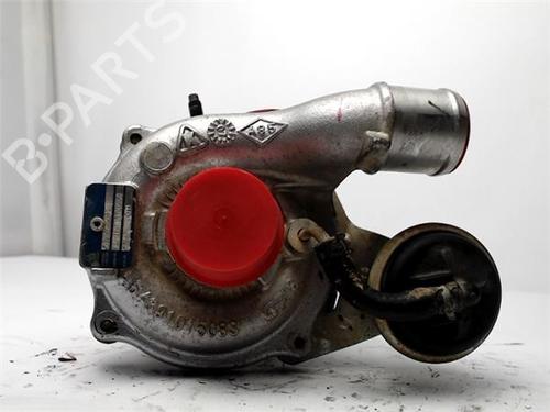 Turbolader/Kompressor RENAULT CLIO III (BR0/1, CR0/1) [2005-2014]  11735257