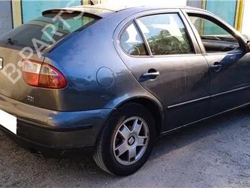 Right front window motor SEAT LEON (1M1) 1.9 TDI | BP15640939E20 