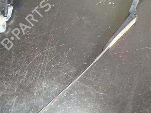 Used Front windshield wiper arm NISSAN MICRA II (K11) 1.3 i 16V (75 hp) 14335537