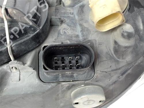 Right headlight SEAT CORDOBA (6K2)  | BP13053069C29 