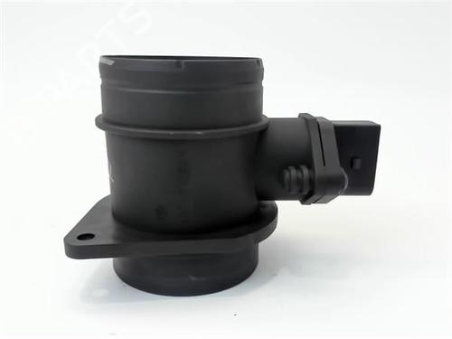 Mass air flow sensor VW TOURAN (1T1, 1T2)  | BP13375995M95 