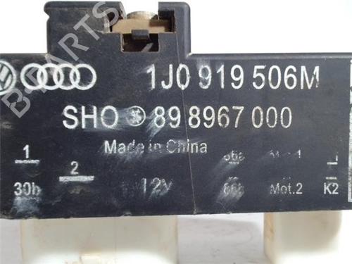 Fuse box SEAT IBIZA IV SC (6J1, 6P5)  | BP13050194E1 
