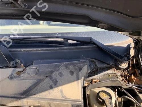 front-windshield-wiper-arm-bmw-1-e87-2003-2004-2005-2006-2007-2008-2009-2010-2011-2012-2013-24315406 main image