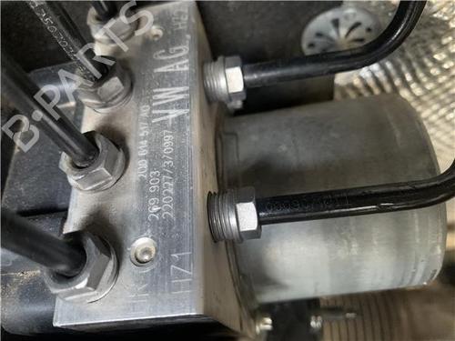 Used ABS pump ABS pump SEAT IBIZA V (KJ1, KJG) 1.0 TSI (110 hp) 33730278 33730278