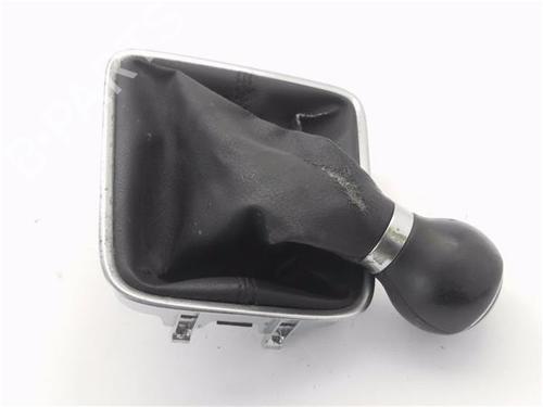 Used Shift knob VW GOLF PLUS V (5M1, 521) 1.9 TDI (105 hp) 32440013
