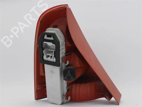 Right taillight RENAULT CLIO II (BB_, CB_)  | BP22202423C35 