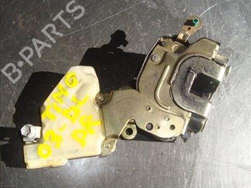 Used Front right lock NISSAN ALMERA TINO (V10) 2.2 dCi (115 hp) 11362453