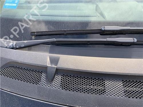 front-windshield-wiper-arm-mercedes-benz-a-class-w169-2004-2005-2006-2007-2008-2009-2010-2011-2012-24433294 main image