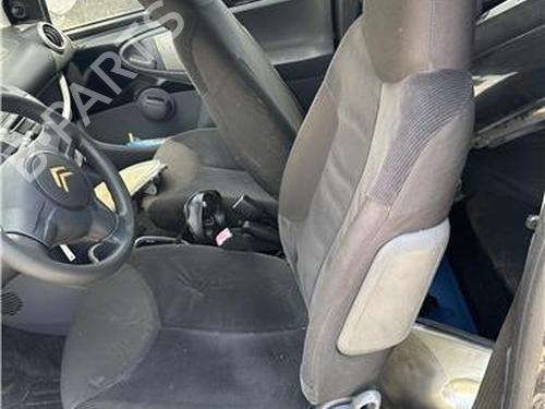 Used Left front seat Left front seat 39164222 39164222
