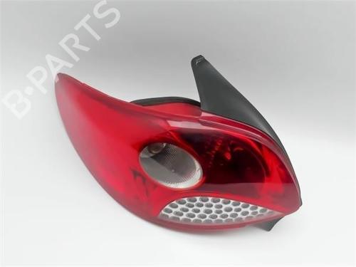 Left taillight PEUGEOT 206+ (2L_, 2M_) 1.4 HDi eco 70 | BP10285134C34 