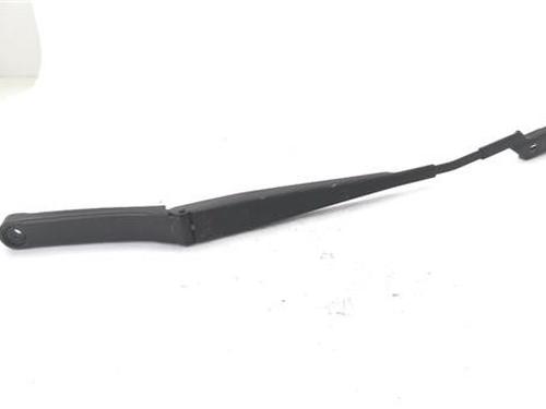 Used Front windshield wiper arm Front windshield wiper arm 38177124 38177124