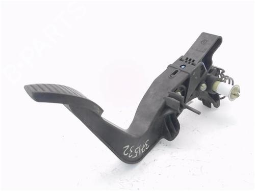 Used Clutch pedal Clutch pedal 25495912 25495912