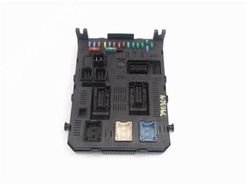 Electronic module CITROËN C4 I (LC_) 1.4 16V | BP15265806M83 