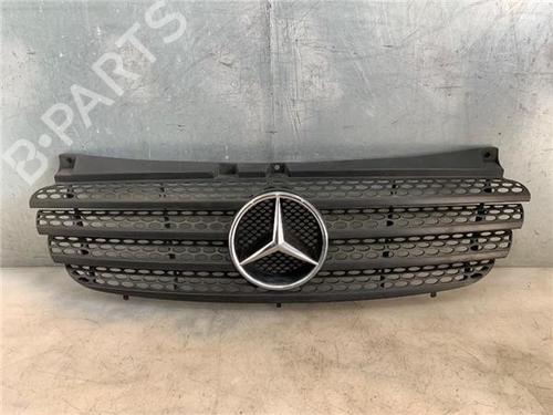 Used Grille MERCEDES-BENZ VITO / MIXTO Van (W639) 115 CDI (639.601, 639.603, 639.605) (150 hp) 25845501
