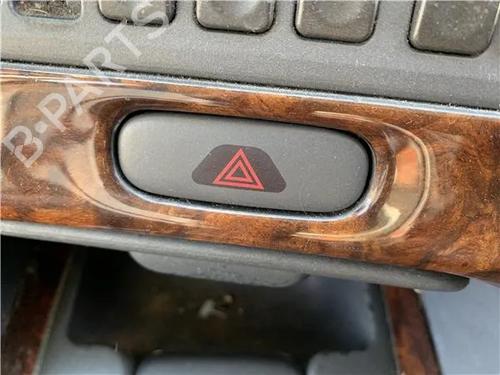 BP25845277I22 main image