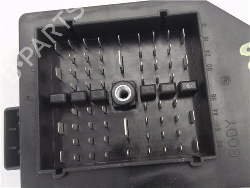 Fuse box OPEL ANTARA A (L07) 2.2 CDTi | BP39093883E1 - Image 9