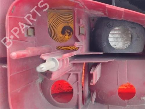 Right taillight PEUGEOT 106 II (1A_, 1C_) 1.1 i | BP13053200C35