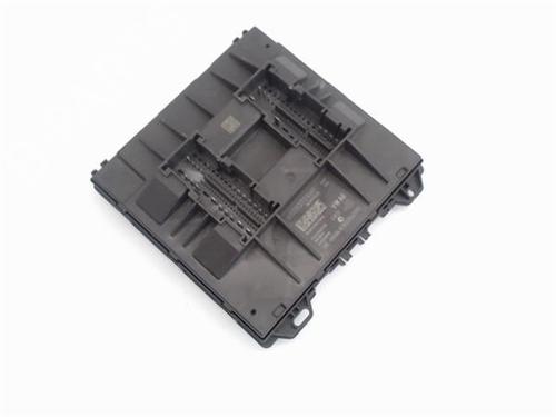 Used Electronic module VW POLO V (6R1, 6C1) 1.2 TSI 16V (90 hp) 16034984