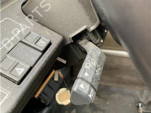 Used Switch JAGUAR XJ (XJ40, XJ81) [1986-1995]  32419071