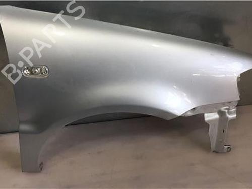Used Right front fenders VW POLO (6N2) [1999-2001]  14339609