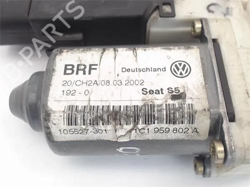 Right front window motor SEAT LEON (1M1)  | BP14343186E20 