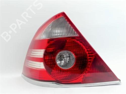 Used Left taillight FORD MONDEO III (B5Y) 2.0 TDCi (130 hp) 11052520