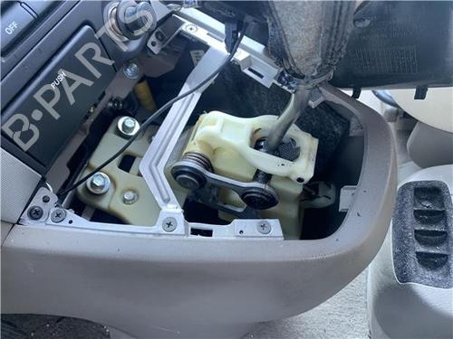 Used Gear lever Gear lever HYUNDAI TUCSON (JM) 2.0 (141 hp) 33729516 33729516