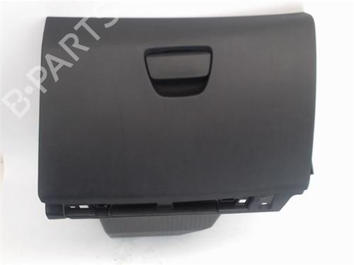 Used Glove box PEUGEOT 208 I (CA_, CC_) 1.4 HDi (68 hp) 16300004