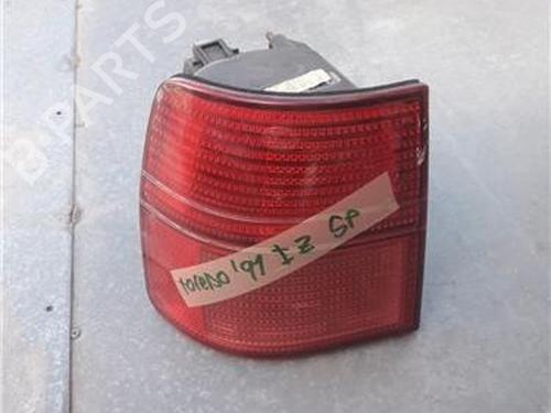 Used Left taillight SEAT TOLEDO I (1L2) [1991-1999]  13055546