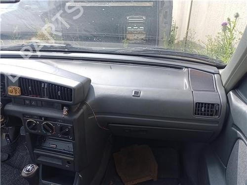 Used Dashboard Dashboard PEUGEOT 405 I (15B) 1.9 Injection (105 hp) 35946190 35946190