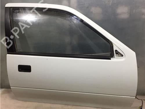 Używane Drzwi przednie prawe SUZUKI SWIFT II Hatchback (EA, MA) 1.3 (SF413, AB35) (68 hp) 11363279