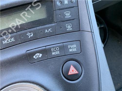 Switch TOYOTA PRIUS (_W3_) | BP32418602I30