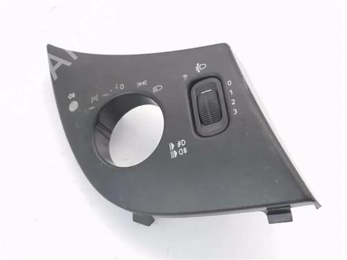 Used Middle console MERCEDES-BENZ A-CLASS (W168) [1997-2005]  25978446